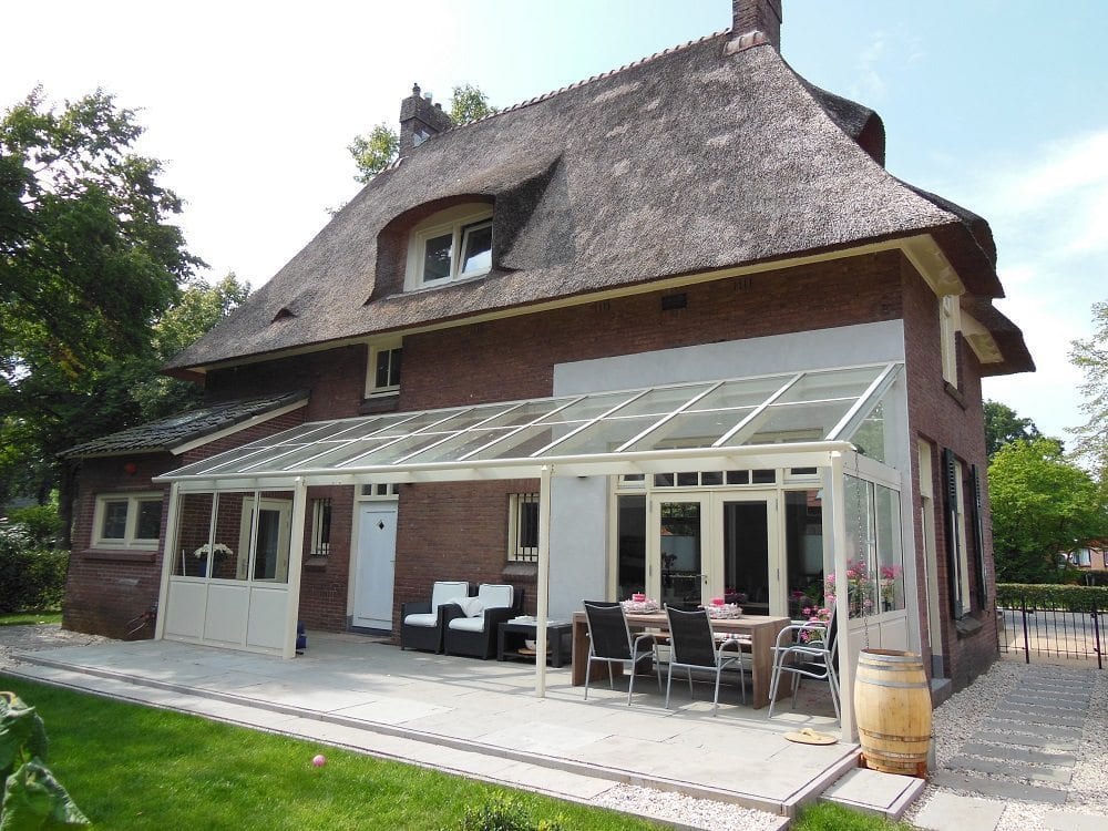 Terrasoverkappingen aluminium / hout