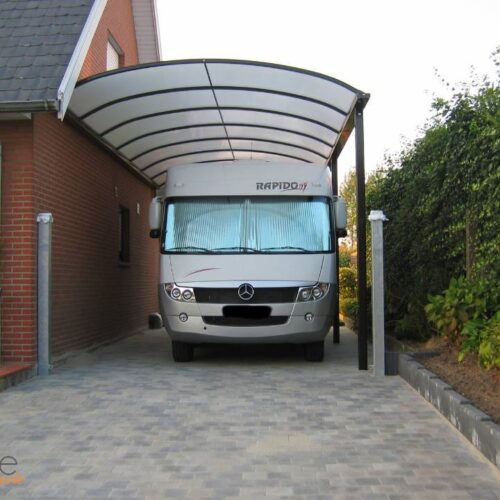 Skinle carport met afgeplatte boogdak type RK