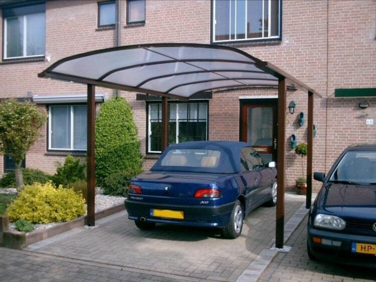 Skinle carport met afgeplatte boogdak type RK